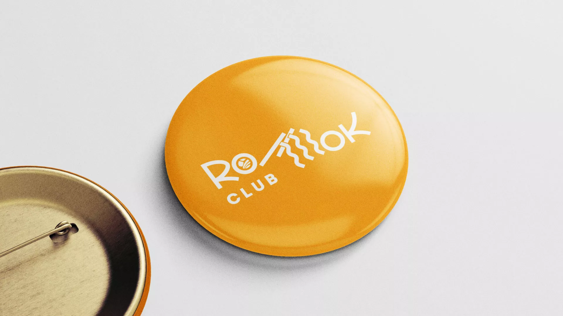 Создание логотипа суши-бара «Roll Wok Club» в Киржаче